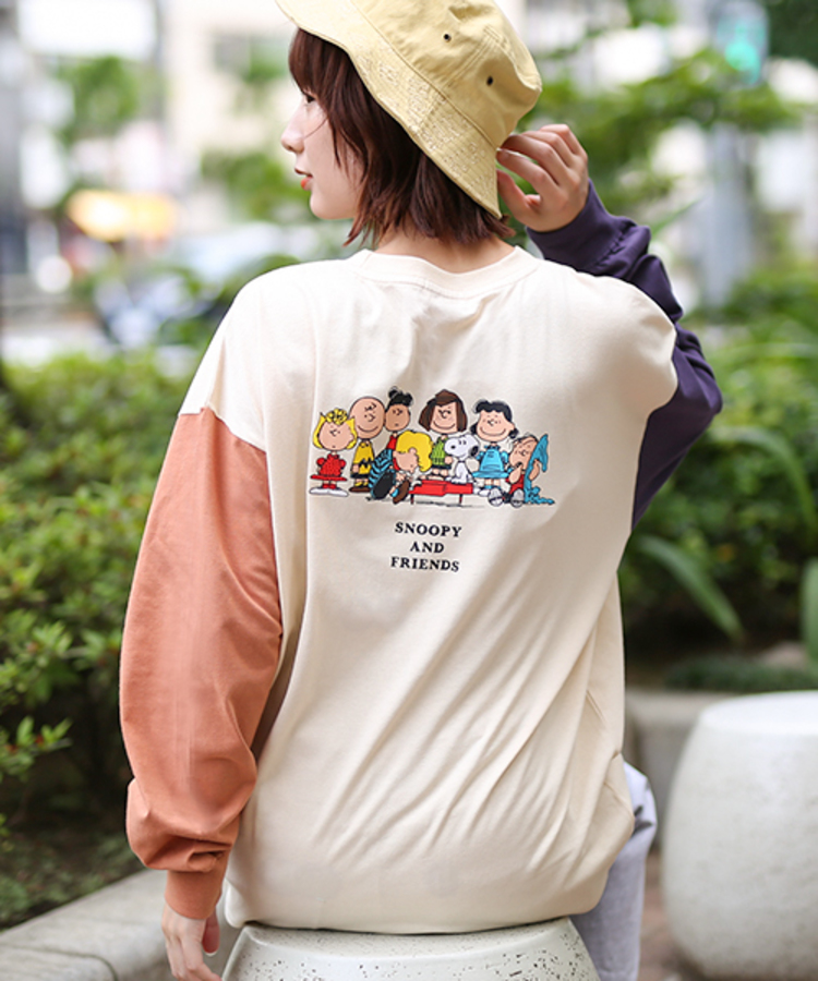 スヌーピー フレンズバックプリントロングTシャツ / Tシャツ