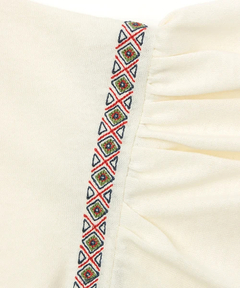 チチカカ |袖ライン刺繍トップス
