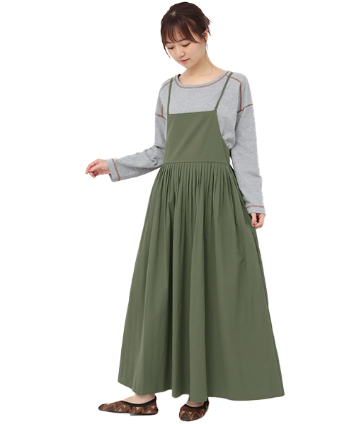 OMMO カーキ　サロペット スカート　38 OMMO カーキ サロペット スカート 38