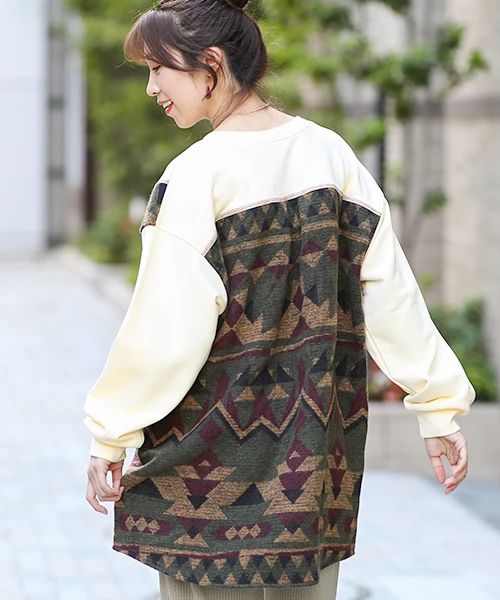 チチカカ　ジャガードシフトチュニック　ベージュ チチカカ ジャガードシフトチュニック ベージュ チチカカ ジャガード