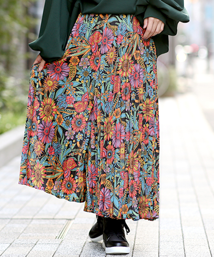 チチカカ |ボタニカルプリントプリーツパンツ