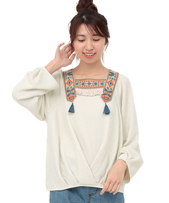 チチカカ |タッセル刺繍プルオーバー