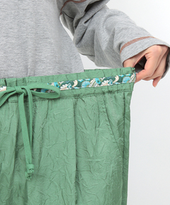 チチカカ |ワッシャーサテンテーパードパンツ