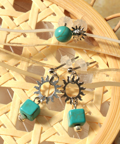 チチカカ |サン&ストーンセットピアス