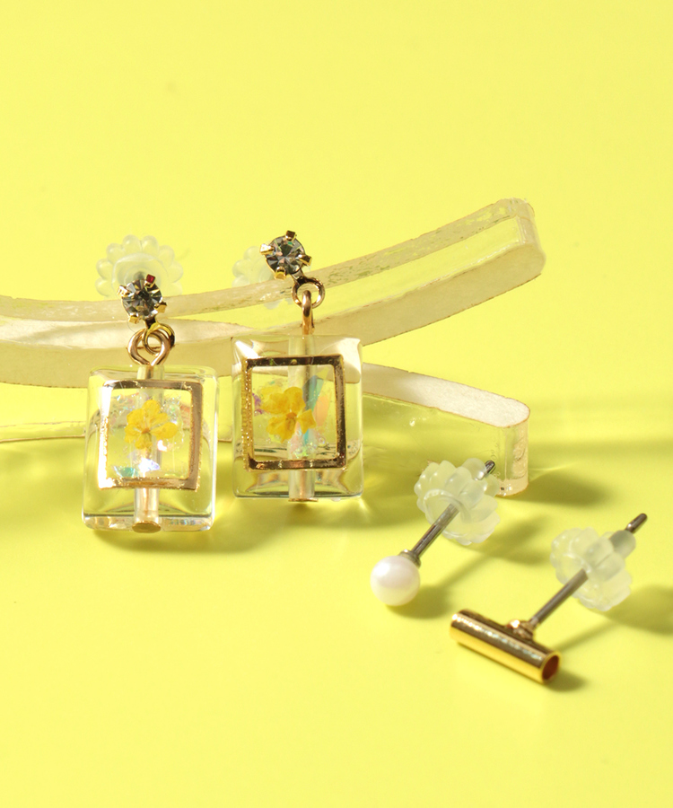 チチカカ |スクエアフラワーセットピアス