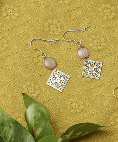 チチカカ |フラワーパーツピアス