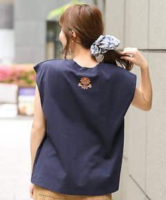 チチカカ |バックネック刺繍Tシャツ