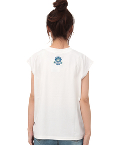 チチカカ |バックネック刺繍Tシャツ