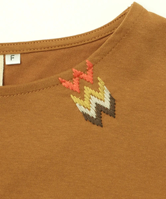 チチカカ |タックスリーブプルオーバー