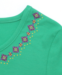 チチカカ |ネックライン刺繍プルオーバー