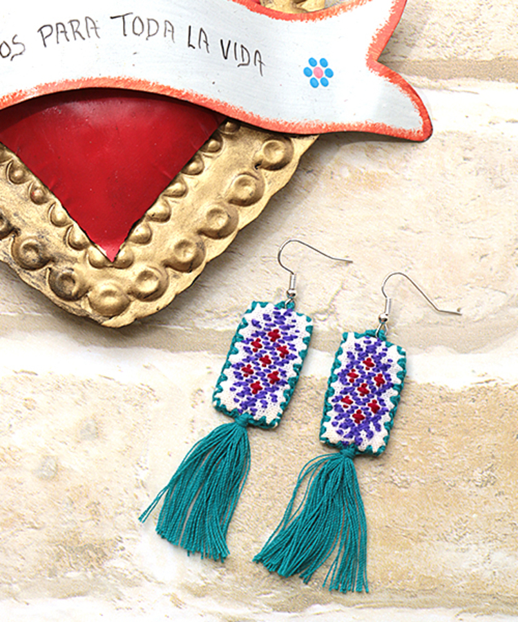 チチカカ |メキシコ刺繍 ピアス