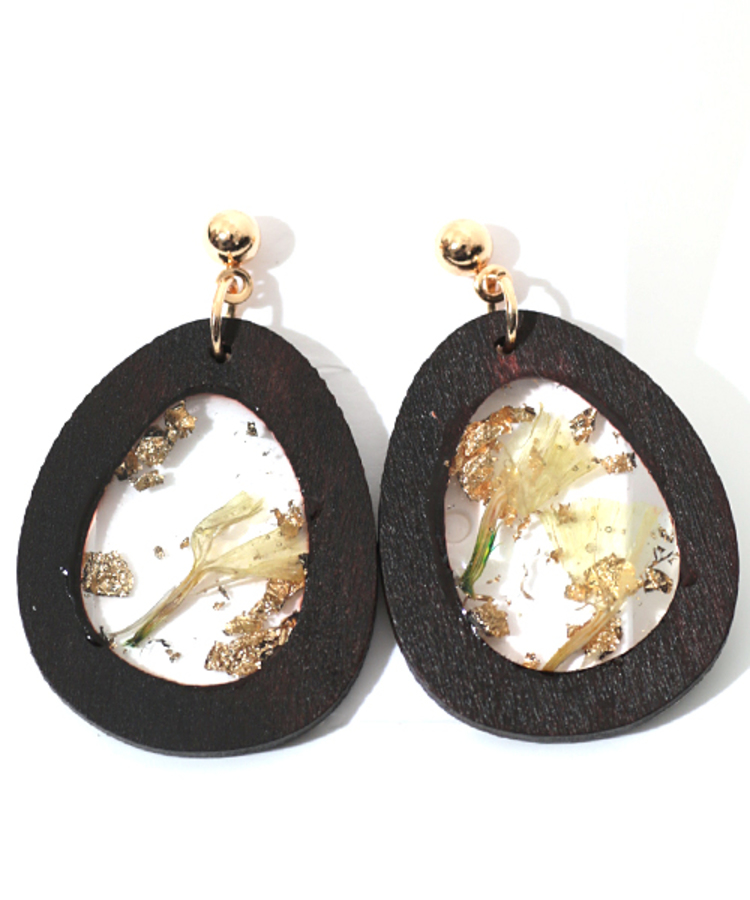 チチカカ |ウッド×フラワー封入 ピアス