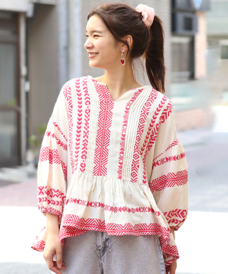 チチカカ |キカボーダージャカードプルオーバー