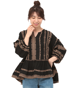 チチカカ |キカボーダージャカードプルオーバー