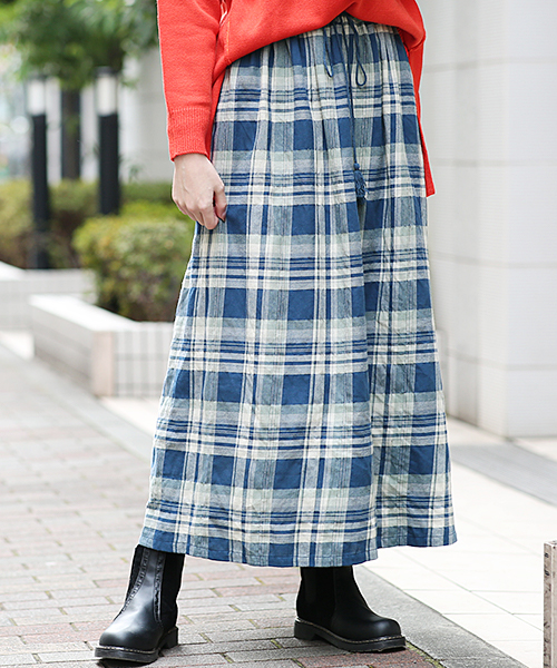 マルチチェック　ロングスカート emi+（エミプラス）の「マルチチェックフレアスカート（スカート