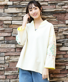 チチカカ |配色裏毛ナバホ刺繍プルオーバー