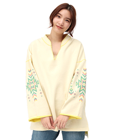 チチカカ |配色裏毛ナバホ刺繍プルオーバー