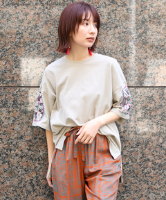 チチカカ |フェアトレードコットン袖刺繍Tプルオーバー