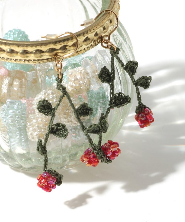 チチカカ |刺繍ビーズピアス