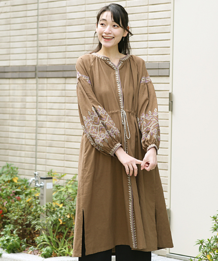 クロス刺繍ガウンワンピース / ワンピース | エスニック