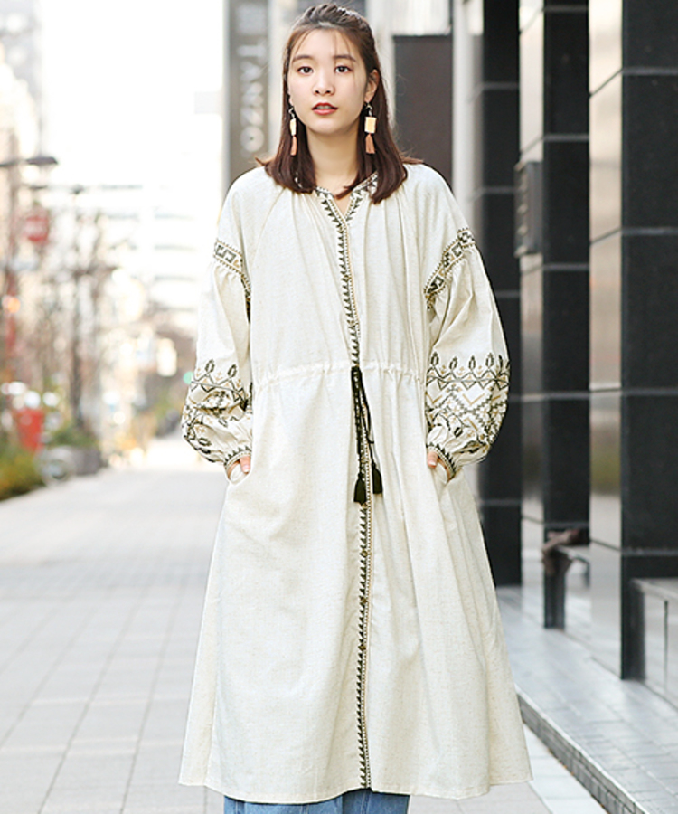 チチカカ |クロス刺繍ガウンワンピース