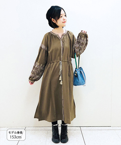 チチカカ |クロス刺繍ガウンワンピース