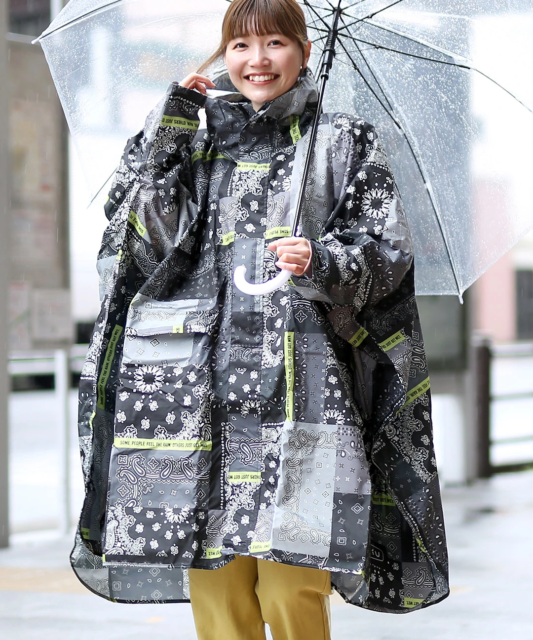 KiU ニュースタンダードレインポンチョ / 傘・レイングッズ