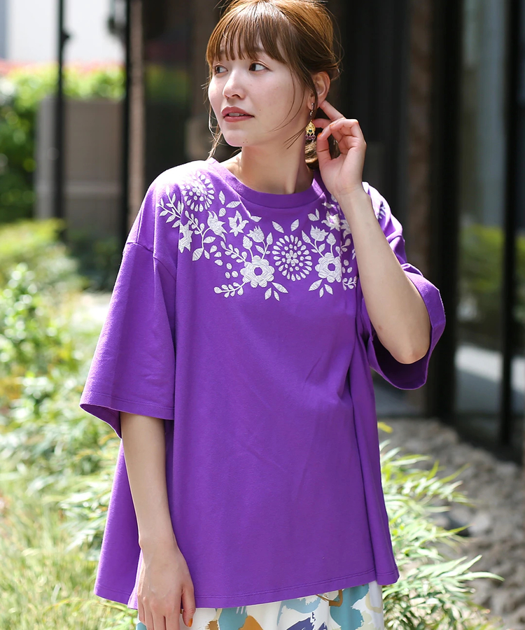 チチカカ |HANAプク プリントTシャツ(大きいサイズ)