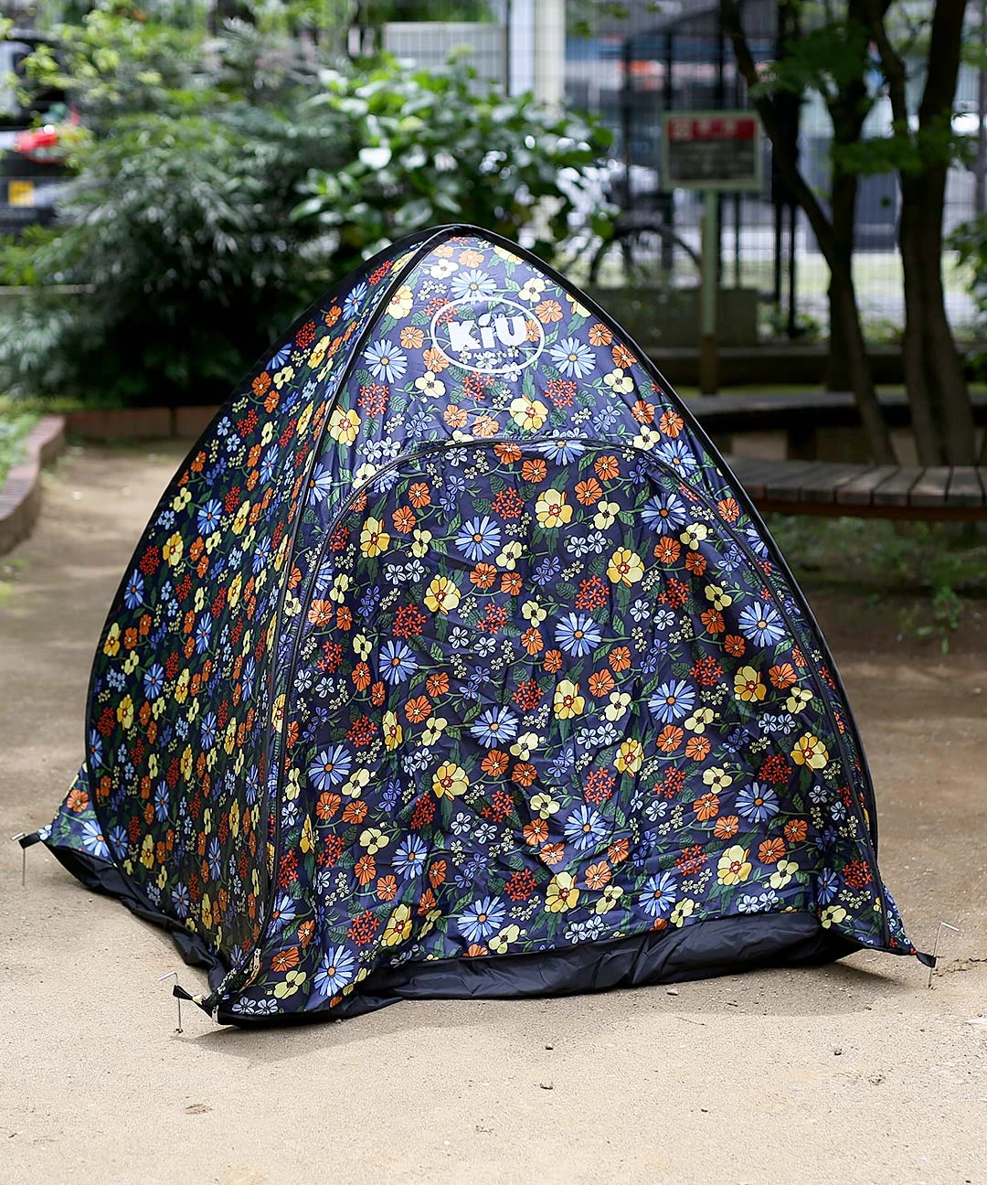 KiU ポップアップサンシェードM【WEB限定】 / その他レジャーグッズ