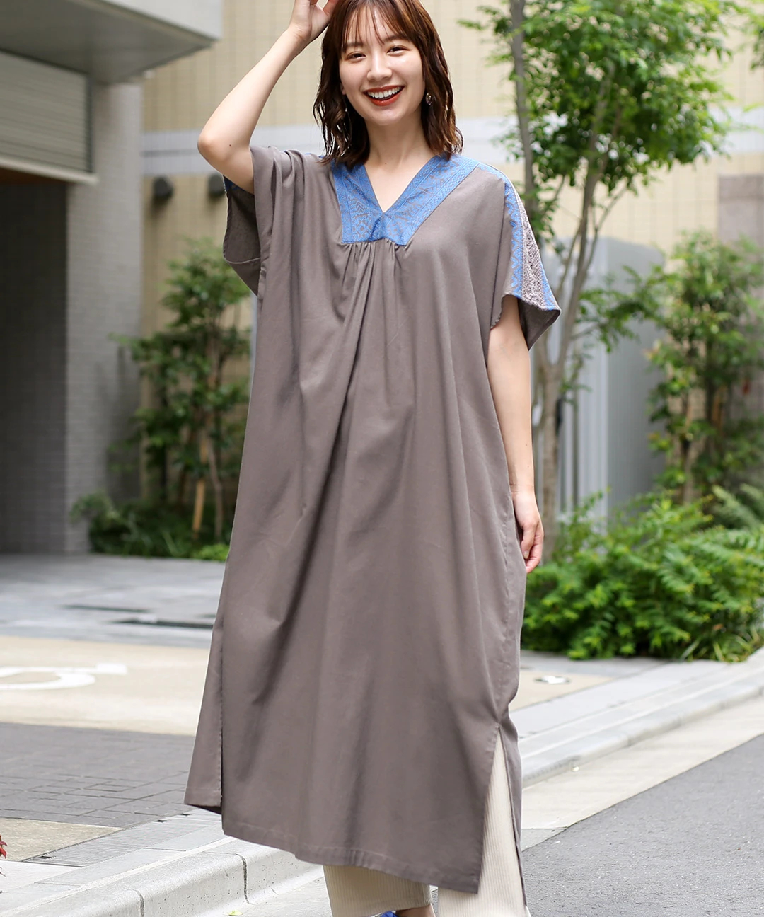 チチカカ　コットン刺繍ワンピース エコフレンドリーコットン ラクノウハンド刺繍ワンピース