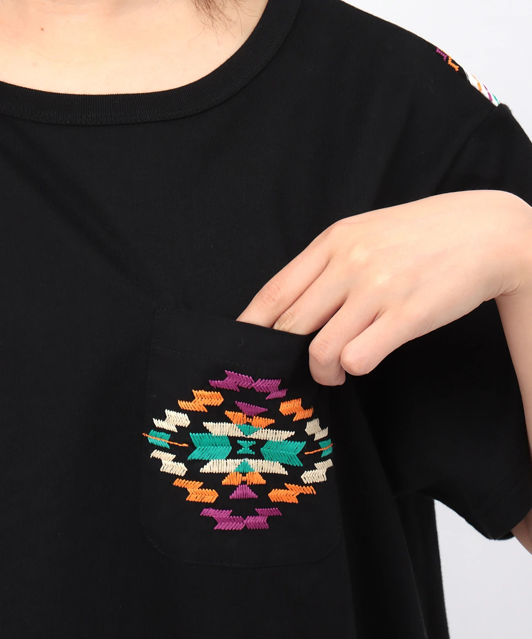 リメイク刺繍カットワンピース(大きいサイズ) / ワンピース