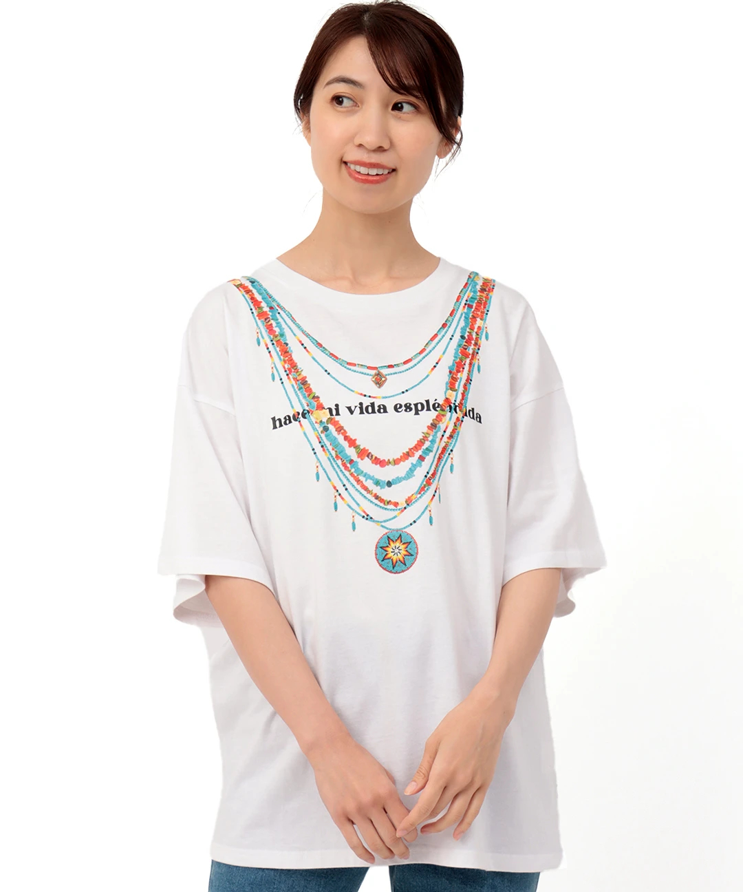 カンサス ネックレスプリントTシャツ【WEB限定】 / Tシャツ