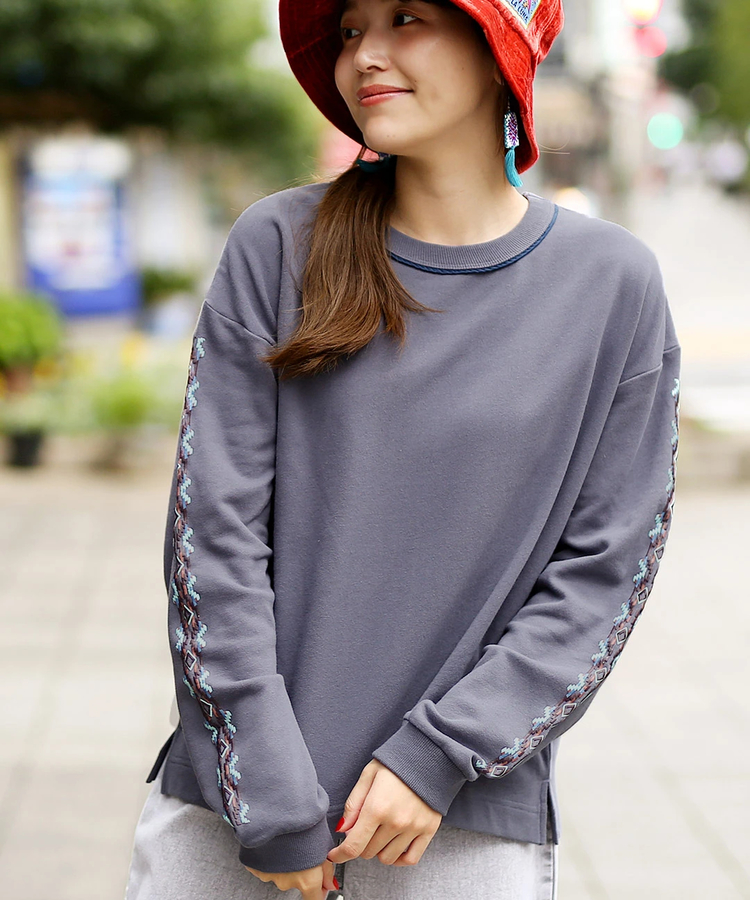 チチカカ |ナバホ発泡袖プリントプルオーバー