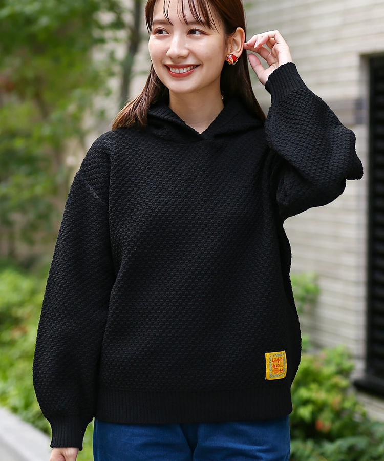 チチカカ |軽量編み柄ニットパーカー