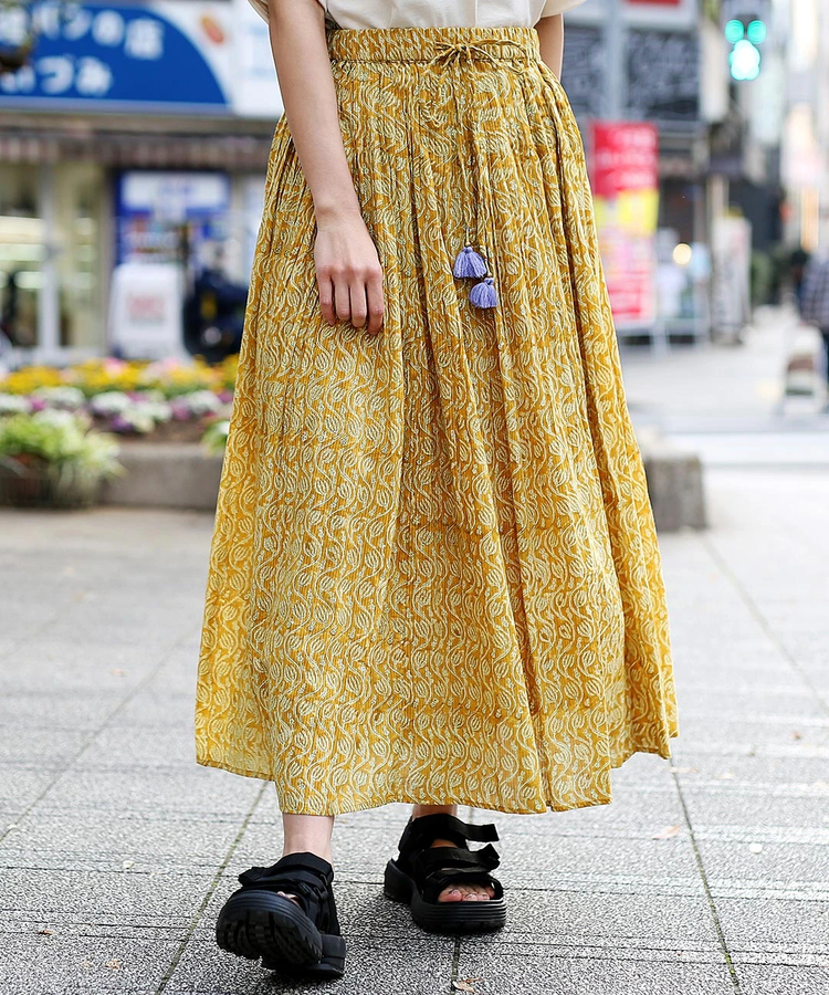 チチカカ |エコフレンドリーダイ フラワーブロックプリントスカート