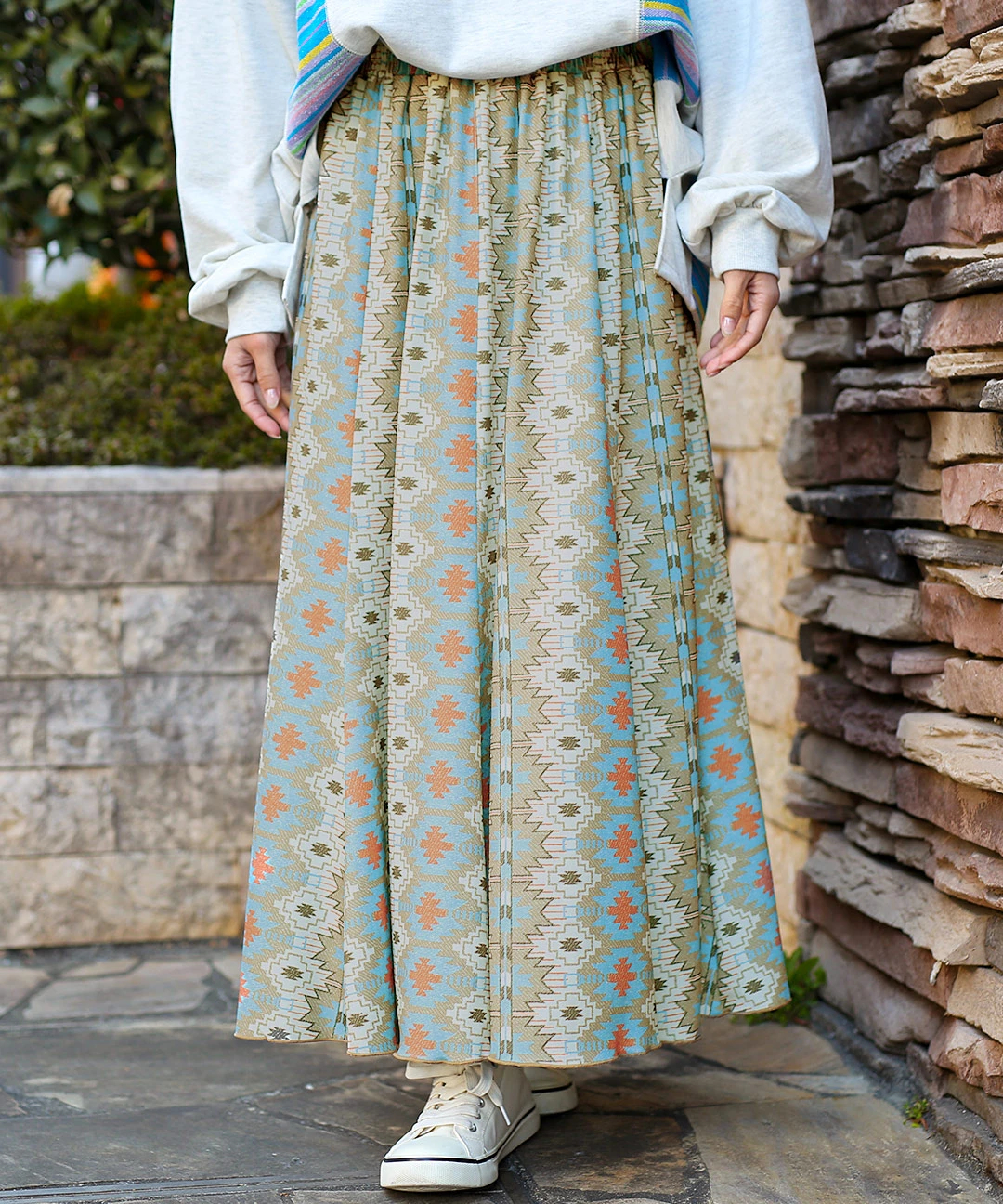 ウエスト総ゴム約35〜50スザニ　刺繍　スカート ロングスカート ウズベキスタン　マライカ　チチカカ