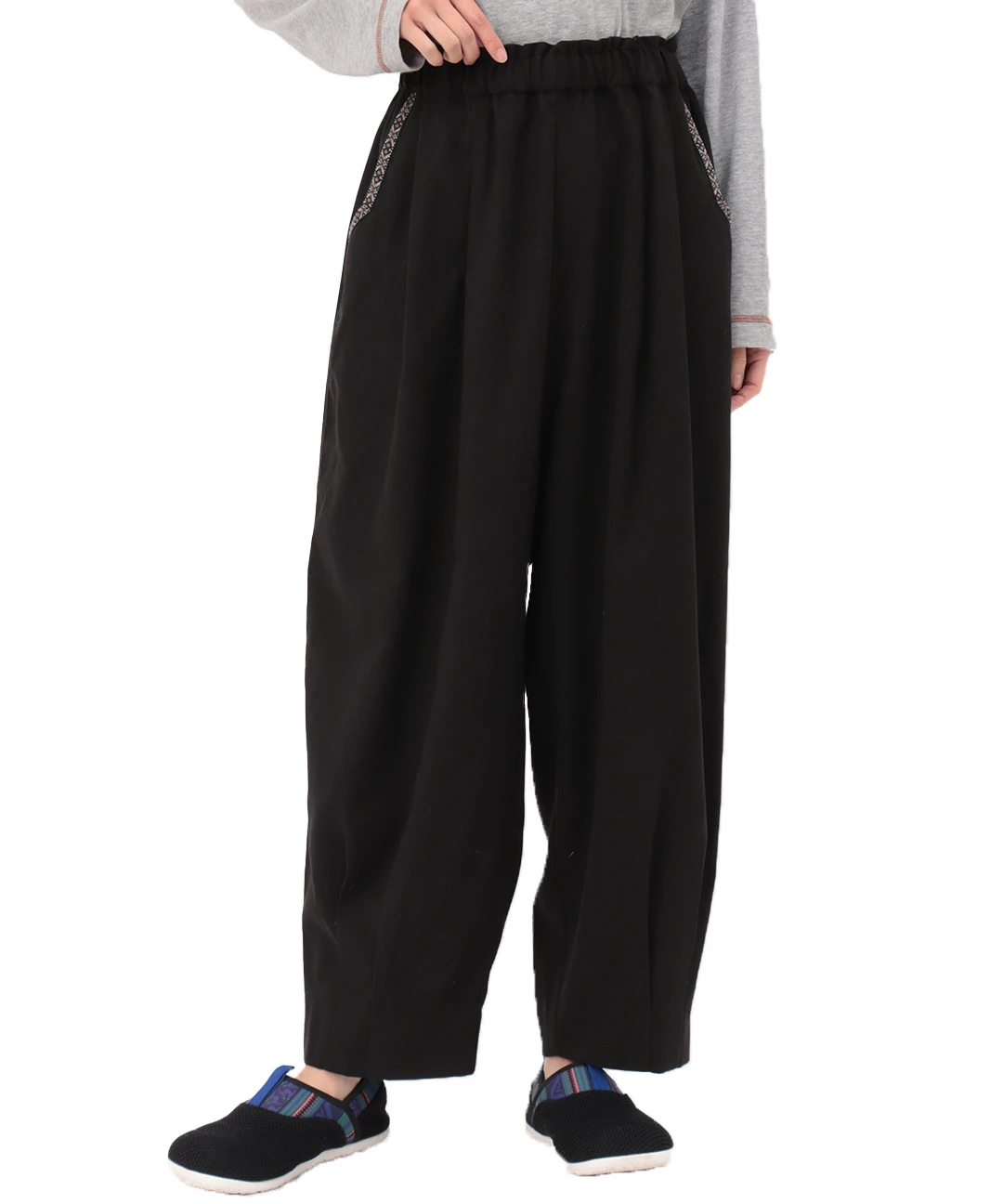 tuck wide pants