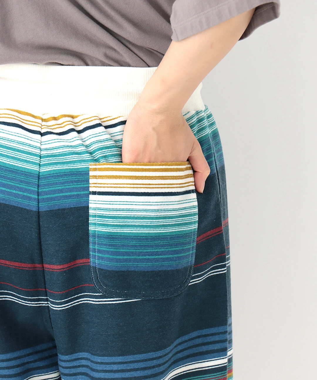 芽風　地柄が素敵なパンツ　美品　M〜L L オイルモイスト パンツ|芽風 | Sensounico ONLINE STORE