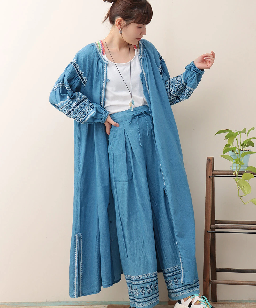 Shanti Shanti 刺繍デニムワンピース【WEB限定】 / ワンピース 