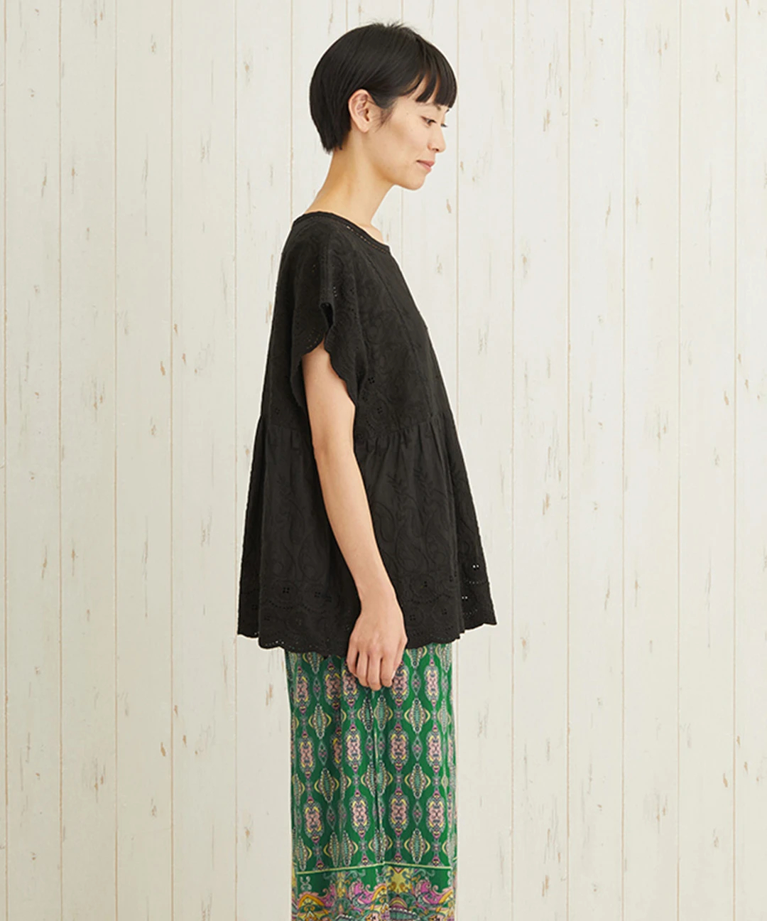 PORINA タンポポ刺繍プルオーバー【WEB限定】 / シャツ・ブラウス