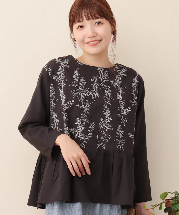 チチカカ |PORINA リーブス刺繍プルオーバー【WEB限定】