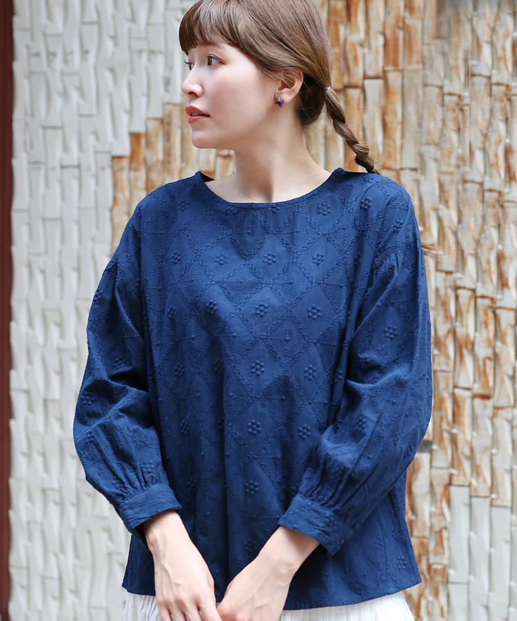 チチカカ |PORINA ダイヤモンド刺繍プルオーバー【WEB限定】