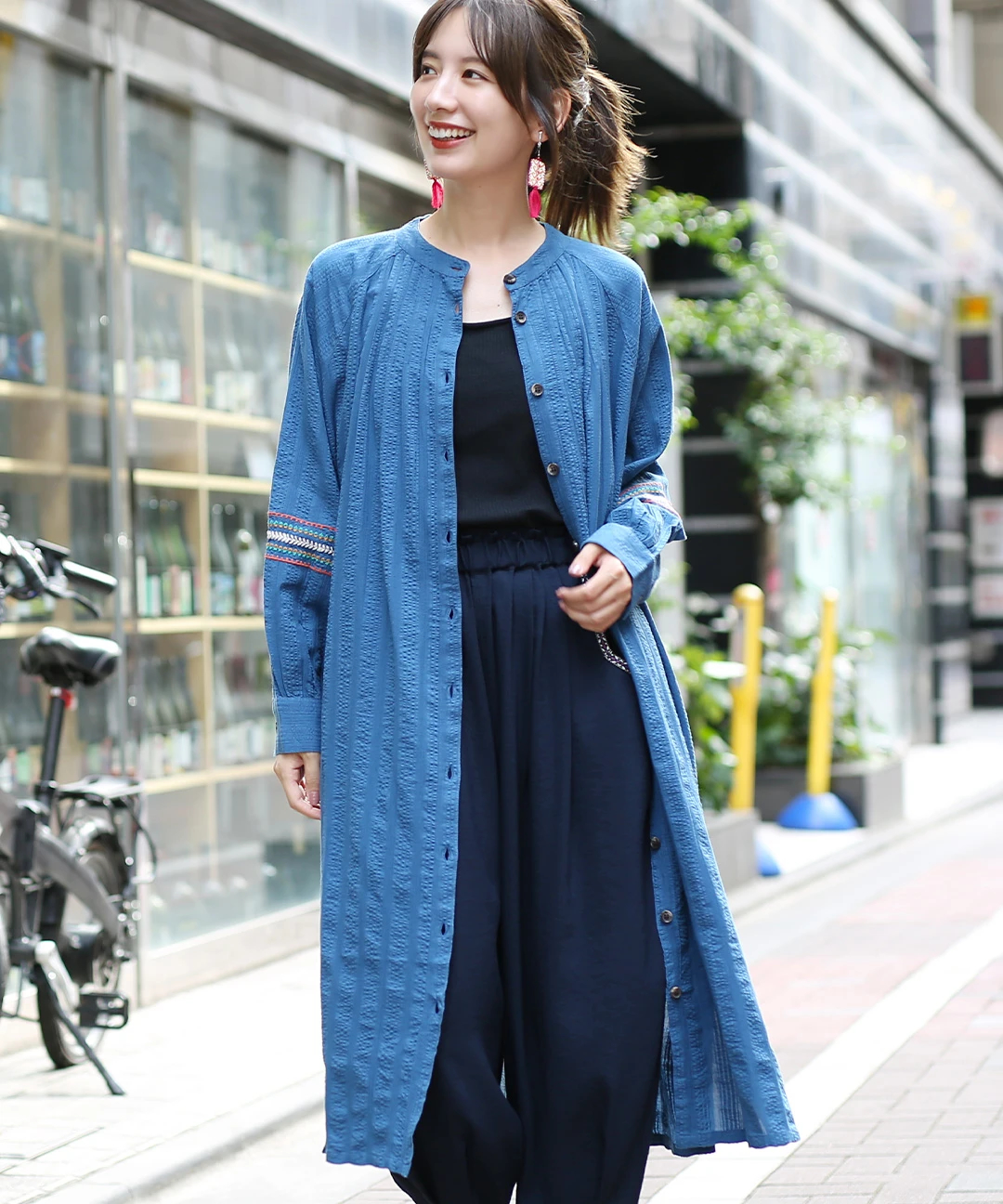 コットンサッカーストライプ刺繍ワンピース / ワンピース