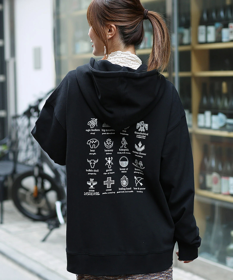 チチカカ |バックプリント裏毛ジップパーカー