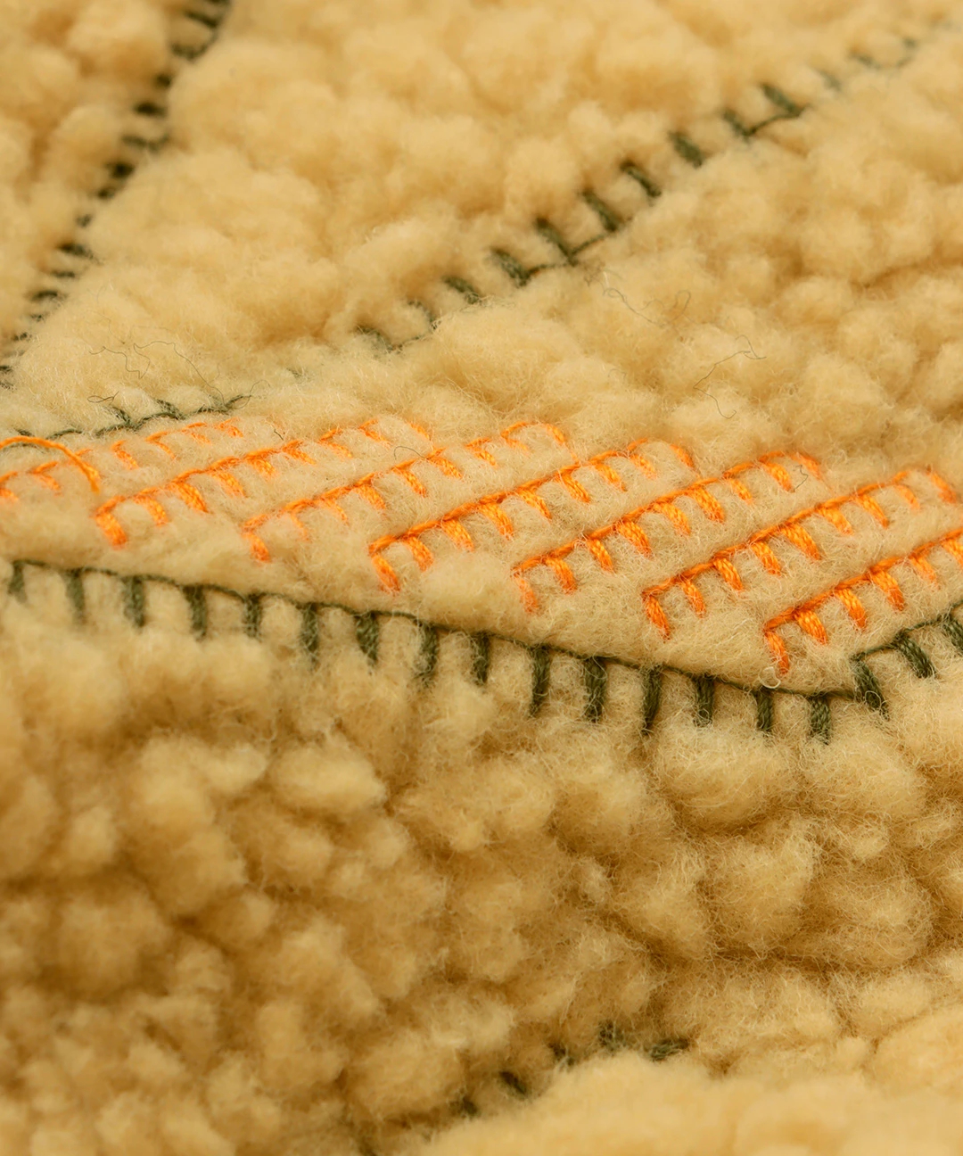 ボアキルトコンビチマヨ刺繍コート / コート | エスニックファッション