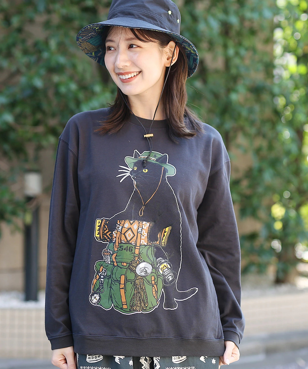 go slow caravan 野営猫ロングスリーブTシャツ【WEB限定】 / T