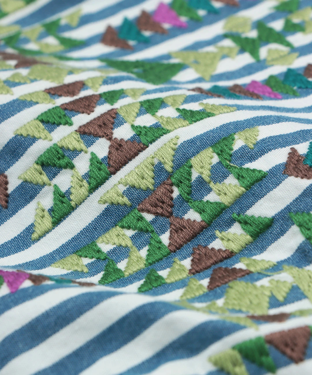 インディゴストライプ刺繍シャツ / シャツ・ブラウス