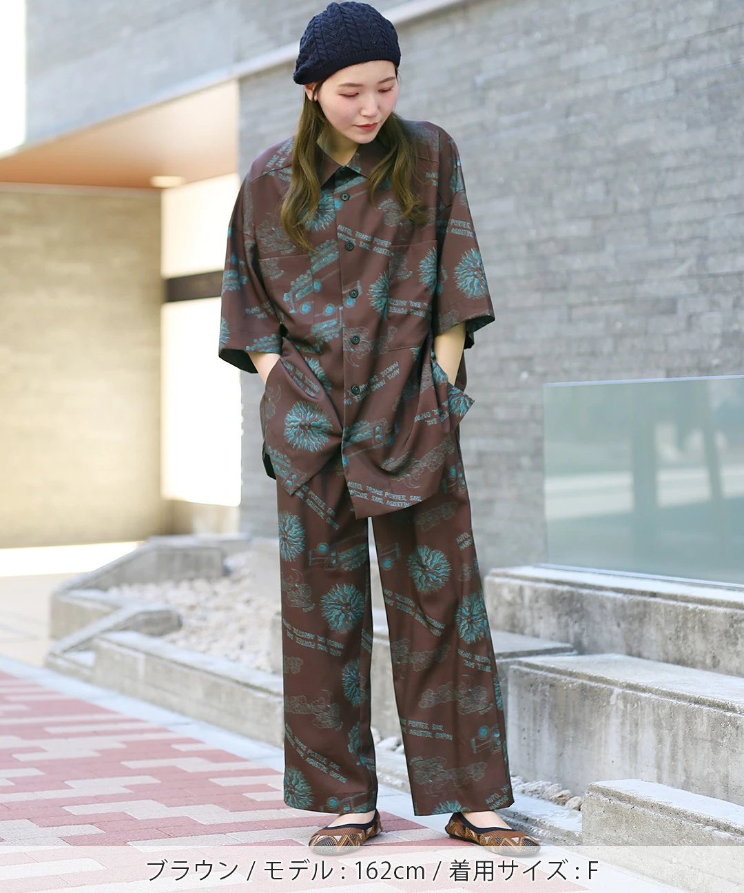 A CHOCK★刺繍ロゴ ユニセックス コットンシャツ AK12 グラフィック＆ストライプ襟付きクロップドサッカーシャツ