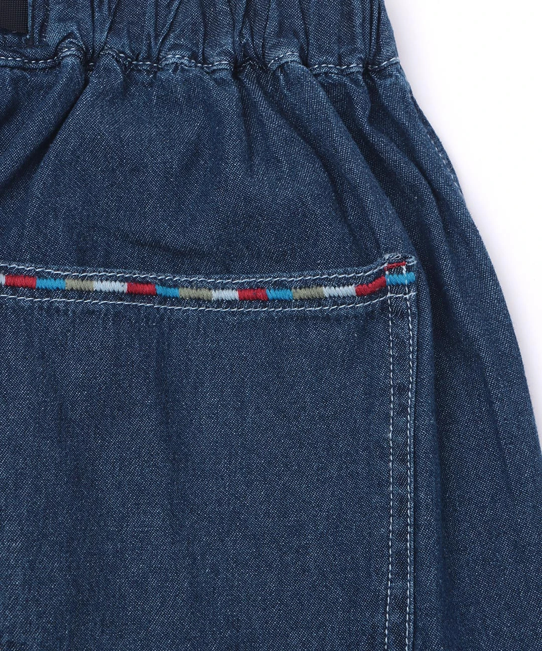 エスニック　デニムパンツ　モン族デニムコラボ　リメイク衣類　新品　タイ製4 リメイク風ペイントデニムパンツ（デニムパンツ）｜Vipoa