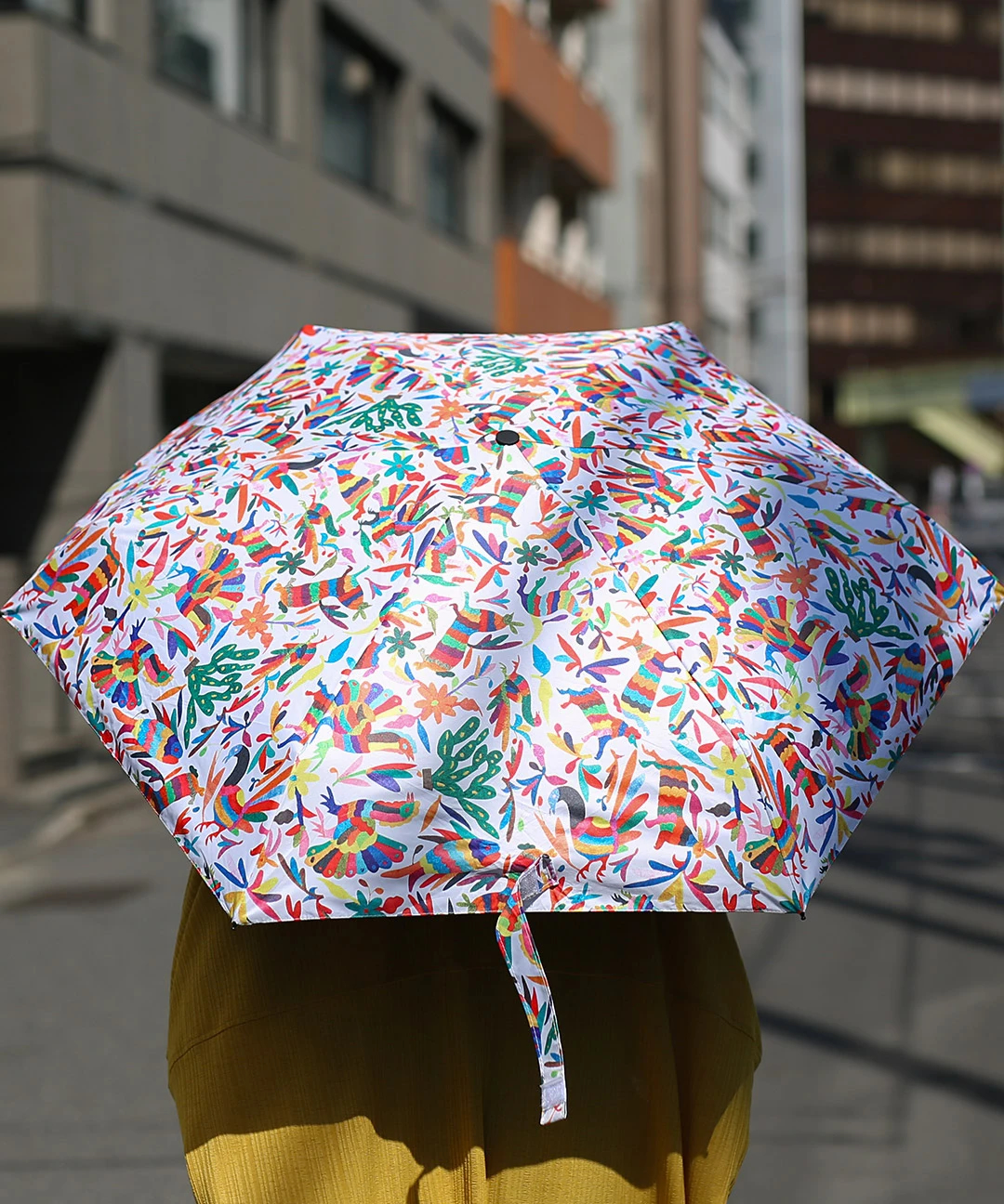 【専用】豪華絢爛 GIANNI VERSACE 総柄 晴雨兼用 傘 ✨激レア✨ ヴェルサーチ 折り畳み傘 総柄 レイングッズ 傘